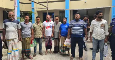 ঝিনাইদহে সাবেক মেয়র ছিনিয়ে নেওয়ার মামলা, গ্রেফতার ৮
