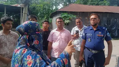 লক্ষ্মীপুরে মা-মেয়ে হত্যা: লুট নয়, ফোন উদ্ধার, রহস্য উদঘাটনে তদন্ত