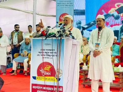 সংবাদমাধ্যম সত্য তুলে ধরবে, মিথ্যার সঙ্গে আপস নয়: শফিকুর রহমান