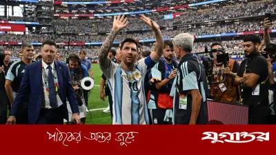 মেসির রেকর্ড ভাঙা গোলে নকআউটে আর্জেন্টিনা