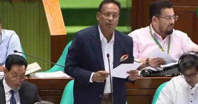 মোবাইল অপারেটরদের কাছে সরকারের বকেয়া ১৩৩৪৪ কোটি টাকা