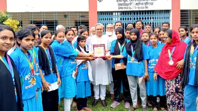 শক্তিশালী ভূমিকম্পে সমুদ্রতল ২ মিটার উঁচু, প্রবাল প্রাচীর ধ্বংস