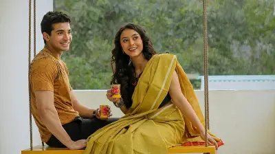 বৃষ্টিদিনে চায়ের কাপে ভেসে আসা নস্টালজিয়া ও ভালোবাসার গল্প