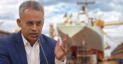 জাহাজ নির্মাণ শিল্প অগ্রাধিকার খাত হতে পারে: নৌমন্ত্রী