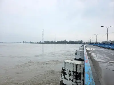 তিস্তার পানি বিপৎসীমার কাছাকাছি, ডালিয়া পয়েন্টে সতর্ক অবস্থান