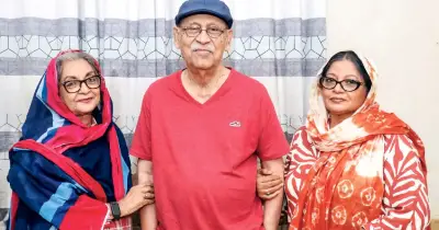 তিন কিংবদন্তি শিল্পী একসঙ্গে ‘দাদি ভয়ংকর’ নাটকে