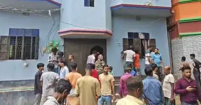 লক্ষ্মীপুরে একই পরিবারের ৩ জনকে গলা কেটে হত্যা