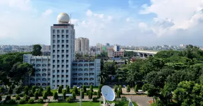 দেশজুড়ে বজ্রসহ বৃষ্টির আভাস, কোথাও ভারী বর্ষণের সম্ভাবনা