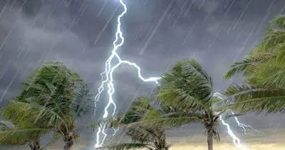 ১৩ জেলায় ঝড়ের সম্ভাবনা, বাতাসে গতি ঘণ্টায় ৬০ কিমি