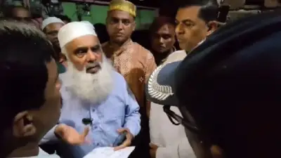 এমপি মনিরুল মাদক ব্যবসায়ী থাকবে, নাকি আপনি ওসি থাকবেন? ট্রেনের ইঞ্জিনে গাঁজা পাচার, চালক আটক