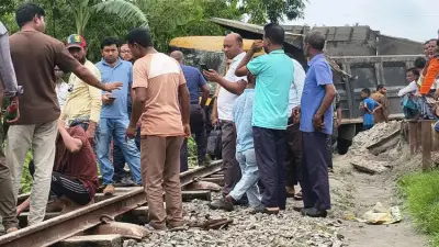 কুড়িগ্রামে ট্রেন চলাচল ১০ ঘণ্টা বন্ধ