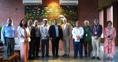 ইউল্যাব ও কমনওয়েলথ বিশ্ববিদ্যালয় সমিতির মধ্যে সহযোগিতা নিয়ে বৈঠক