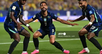 যুক্তরাষ্ট্রের নকআউট নিশ্চিত, ব্রাজিলের জয়ে ফেরা