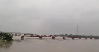 উজানের ঢলে কুড়িগ্রামে ব্রহ্মপুত্র ও তিস্তার পানি বাড়ছে, তিন দিনের মধ্যে বন্যার শঙ্কা