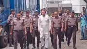 সড়কে ঝরল ৪ প্রাণ: নারায়ণগঞ্জে বাস-অটোরিকশা সংঘর্ষ