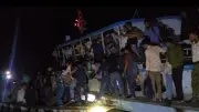 পদ্মায় লঞ্চ বালুচরে আটকে ৮৫ যাত্রী উদ্ধার