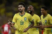 ব্রাজিলের জোড়া গোলে পানামা বিধ্বস্ত