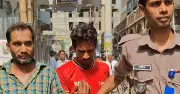 মোহাম্মদপুরে চাপাতি ঠেকিয়ে ছিনতাই: দুই আসামির তিন দিনের রিমান্ড