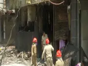 দিল্লির হোটেলে আগুনে একই পরিবারের আটজনের মৃত্যু