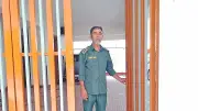 বাসায় নিরাপত্তাকর্মী নিজাম উদ্দিনের সংসার চলে টেনেটুনে