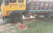 দিনাজপুরে সিমেন্টবোঝাই ট্রাকের চাকায় পিষ্ট হয়ে শিশুর মৃত্যু