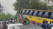সিরাজগঞ্জে সড়ক দুর্ঘটনায় স্বামী-স্ত্রী ও চালক নিহত