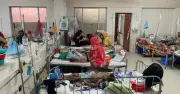 হাম আক্রান্ত শিশুদের চিকিৎসায় বিছানা সংকটে নাজেহাল পরিবার