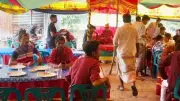 বিয়েবাড়ির খাবারে রোস্ট না পাওয়ায় সংঘর্ষে আহত ৩