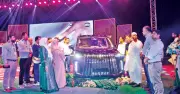 আকিজ ভেঞ্চার গ্রুপের ঈদ ফেস্টে উন্মোচিত দুটি অত্যাধুনিক ইলেকট্রিক গাড়ি