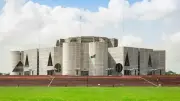 নতুন সরকারের প্রথম বাজেট অধিবেশন শুরু, বিসিবি নির্বাচনে ভোট দিলেন তামিম-রুবেলরা