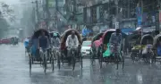 ঢাকায় আজ দুপুরে বৃষ্টি হতে পারে, তাপমাত্রা কমার সম্ভাবনা