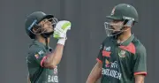 অস্ট্রেলিয়ার বিপক্ষে সিরিজের প্রথম ওয়ানডেতে ব্যাটিংয়ে বাংলাদেশ