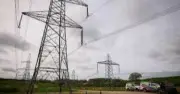 রেকর্ড বিদ্যুৎ উৎপাদনের দাবি, তবুও ভোক্তারা ভোগান্তিতে