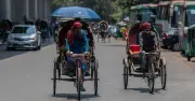 দেশের বিভিন্ন অঞ্চলে বজ্রবৃষ্টির সম্ভাবনা, যশোরে মৃদু তাপপ্রবাহ
