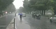 দেশের ১২ জেলায় বজ্রবৃষ্টির সম্ভাবনা, নদীবন্দরে ১ নম্বর সতর্ক সংকেত