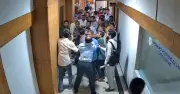 পিডিবিতে নারী প্রকৌশলীর সাথে দুর্ব্যবহার, সহকারী প্রকৌশলী লাঞ্ছিত