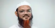 মনিরুল হক চৌধুরীকে নিয়ে বিদ্বেষমূলক বক্তব্য: ফয়জুল করীমের বিরুদ্ধে মামলা