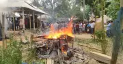 লালমনিরহাটে শিশু ধর্ষণ ও হত্যার প্রতিবাদে পুলিশের সাথে সংঘর্ষ, এসপিসহ আহত ২০