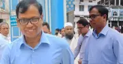 সিলেটের সাবেক ডিসির মাজারে ৫ লাখ টাকা দান, বিদায়ের আগে চেক প্রদান