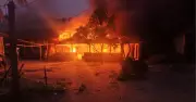 গাইবান্ধায় যুবদল নেতার বাড়িতে আগুন, হত্যার বিচারে বিক্ষোভ