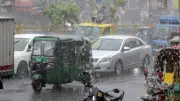 দেশের বিভিন্ন স্থানে ভারী বৃষ্টিপাতের সম্ভাবনা