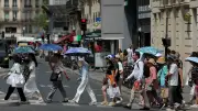 গাজায় ইসরায়েলের বিমান হামলায় নিহত ৩০, আহত ৫০