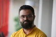 মানসিক চাপ থেকে মুক্তি পেতে মাদক নয়, সুস্থ জীবনধারা বজায় রাখুন: ডা. সরদার আতিক