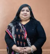 মীর নাদিয়া নিভিন আইডিআরএর প্রথম নারী চেয়ারম্যান নিযুক্ত