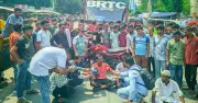 অক্সিজেন না পেয়ে রোগীর মৃত্যু, হাসপাতালে হাতাহাতি ও সড়ক অবরোধ