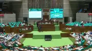 সংসদে বিবৃতি দাবি: প্রধানমন্ত্রীর তথ্য উপদেষ্টাকে দিল্লিতে প্রবেশে বাধা