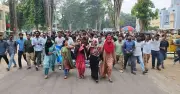 ছাত্রলীগের নেতাকর্মী ধরিয়ে দিলে ১০ হাজার টাকা পুরস্কার ঘোষণা রাজশাহী ছাত্রদলের