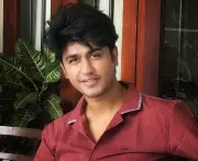 গায়ক শেখ সাদীর আংটিবদল, হবু স্ত্রী সুরাইয়া আফরোজ