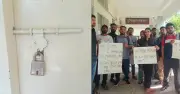 সেশনজট ও ফল প্রকাশে দীর্ঘসূত্রিতার প্রতিবাদে রাবিতে তালা ঝুলিয়ে দিলেন শিক্ষার্থীরা