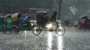 দুপুরের মধ্যে রাজধানীতে বজ্রসহ বৃষ্টির আভাস, ঢাকাসহ ১৩ অঞ্চলে ঝড়ের পূর্বাভাস